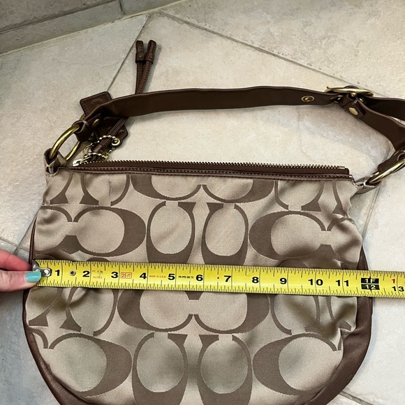 Coach Handbag - Picture 6 of 6